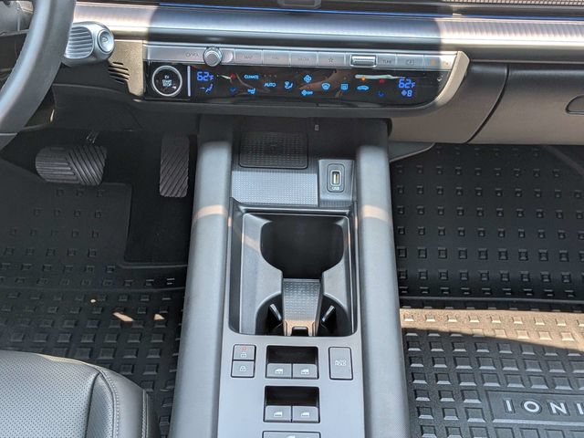 Certified 2025 Hyundai Ioniq 6 SEL RWD image 19