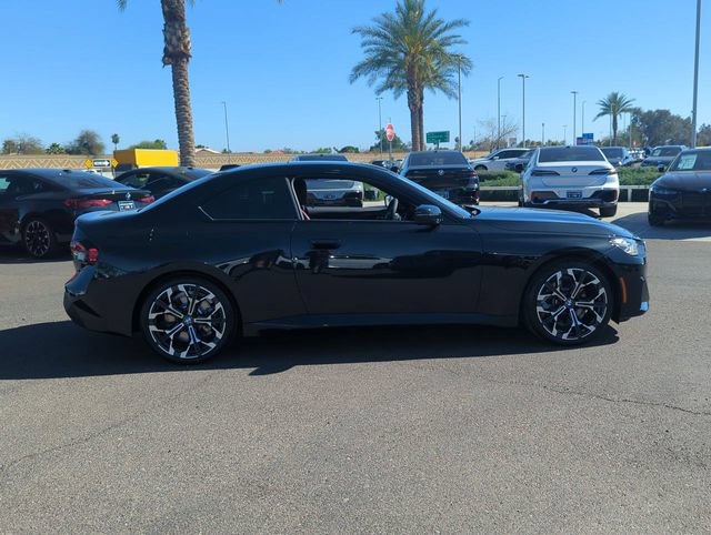 Used 2026 BMW 230i Coupe w/ Premium Package RWD image 5