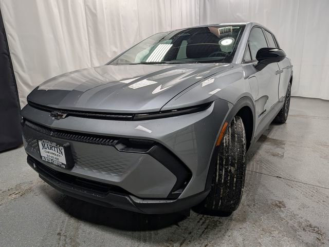 New 2026 Chevrolet Equinox EV LT image 6