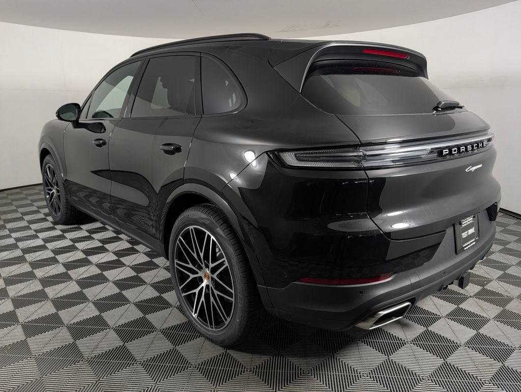 New 2026 Porsche Cayenne AWD/4WD image 3