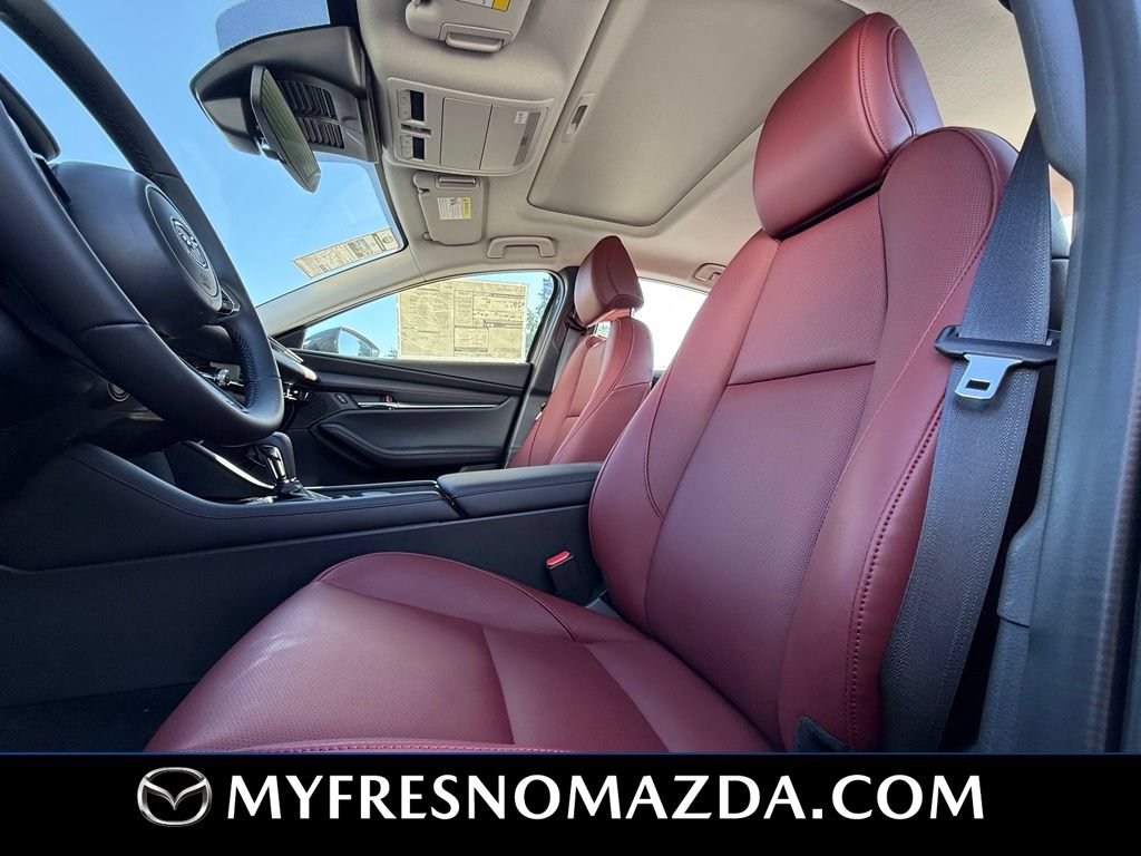 New 2026 MAZDA MAZDA3 Carbon AWD/4WD image 32
