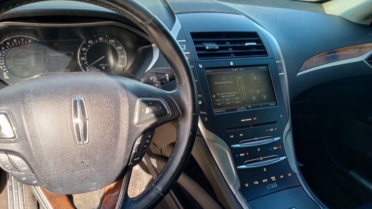 Used 2015 Lincoln MKZ w/ Equipment Group 101A Select image 13