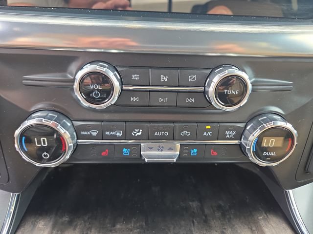 Used 2021 Ford F150 Lariat w/ Max Trailer Tow Package AWD/4WD image 30