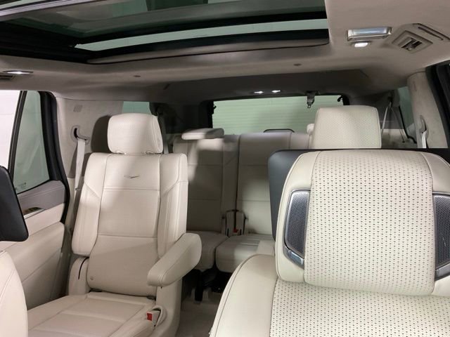 Certified 2025 Cadillac Escalade Premium Luxury Platinum image 34