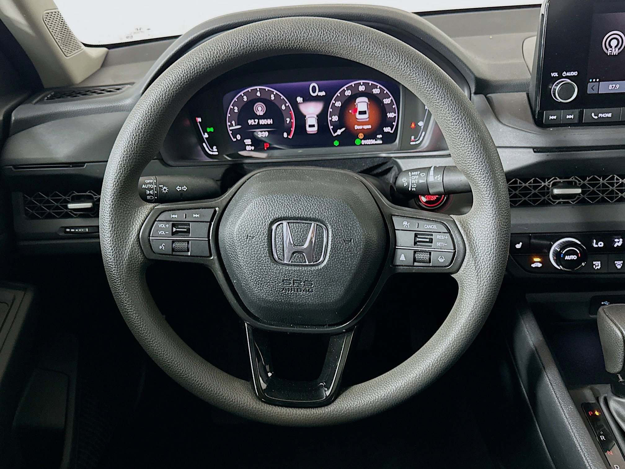 Used 2025 Honda Accord SE image 18