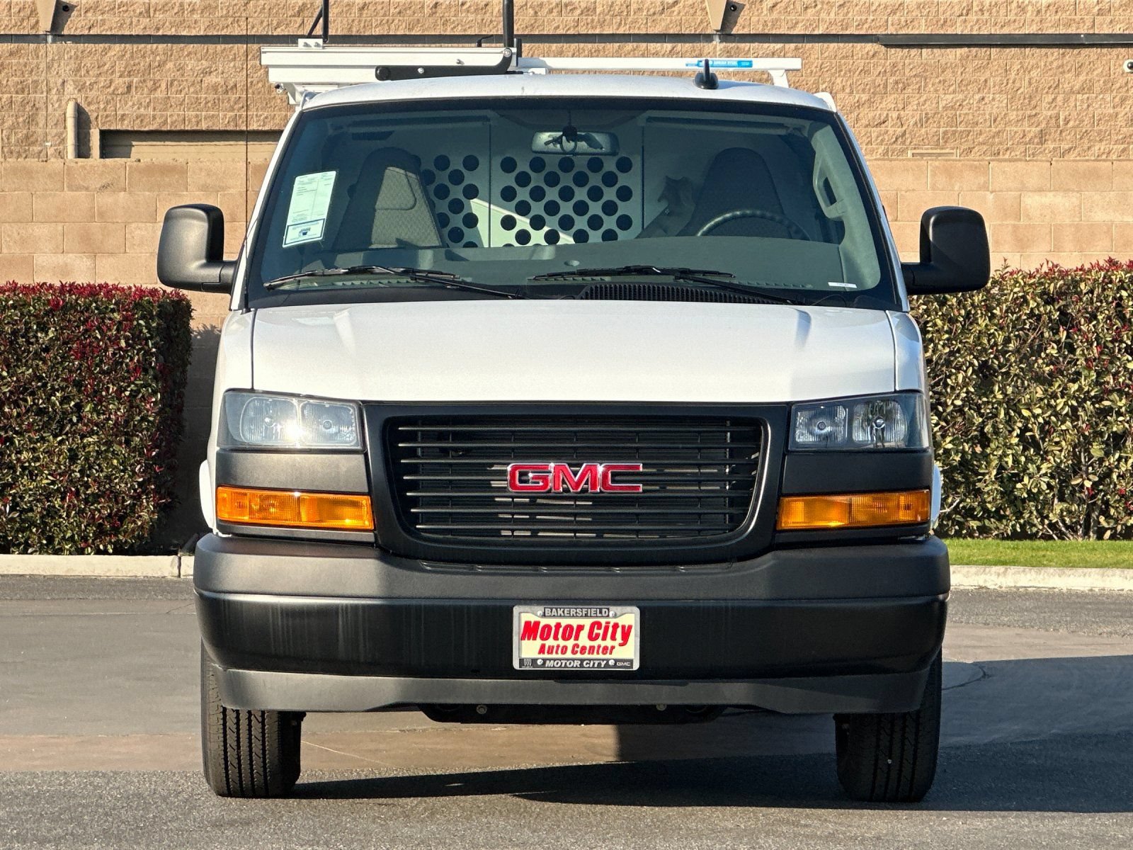 New 2025 GMC Savana 2500 w/ Driver Convenience Package RWD image 1
