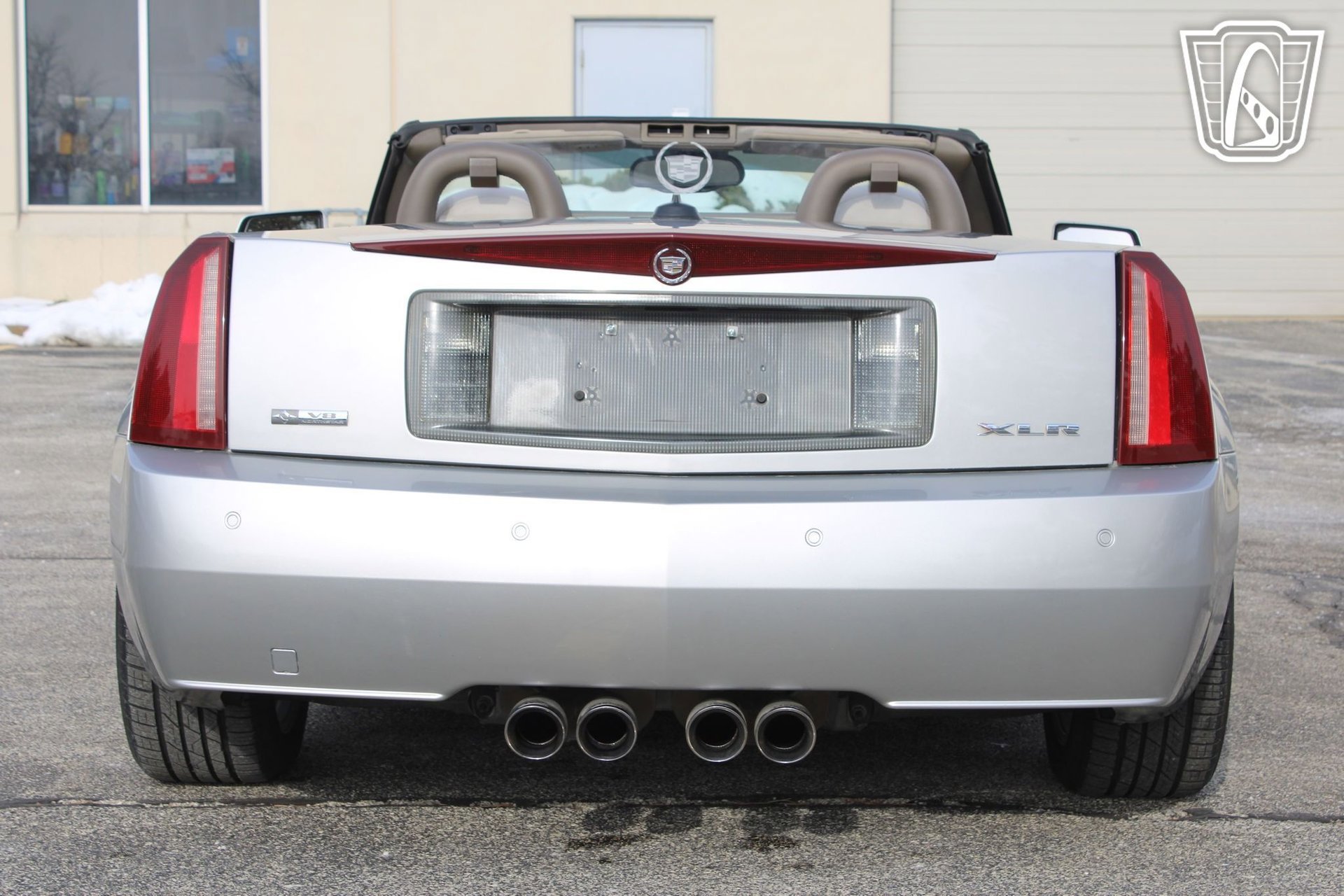 Used 2005 Cadillac XLR image 11