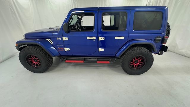 Used 2019 Jeep Wrangler Unlimited Sahara AWD/4WD image 6