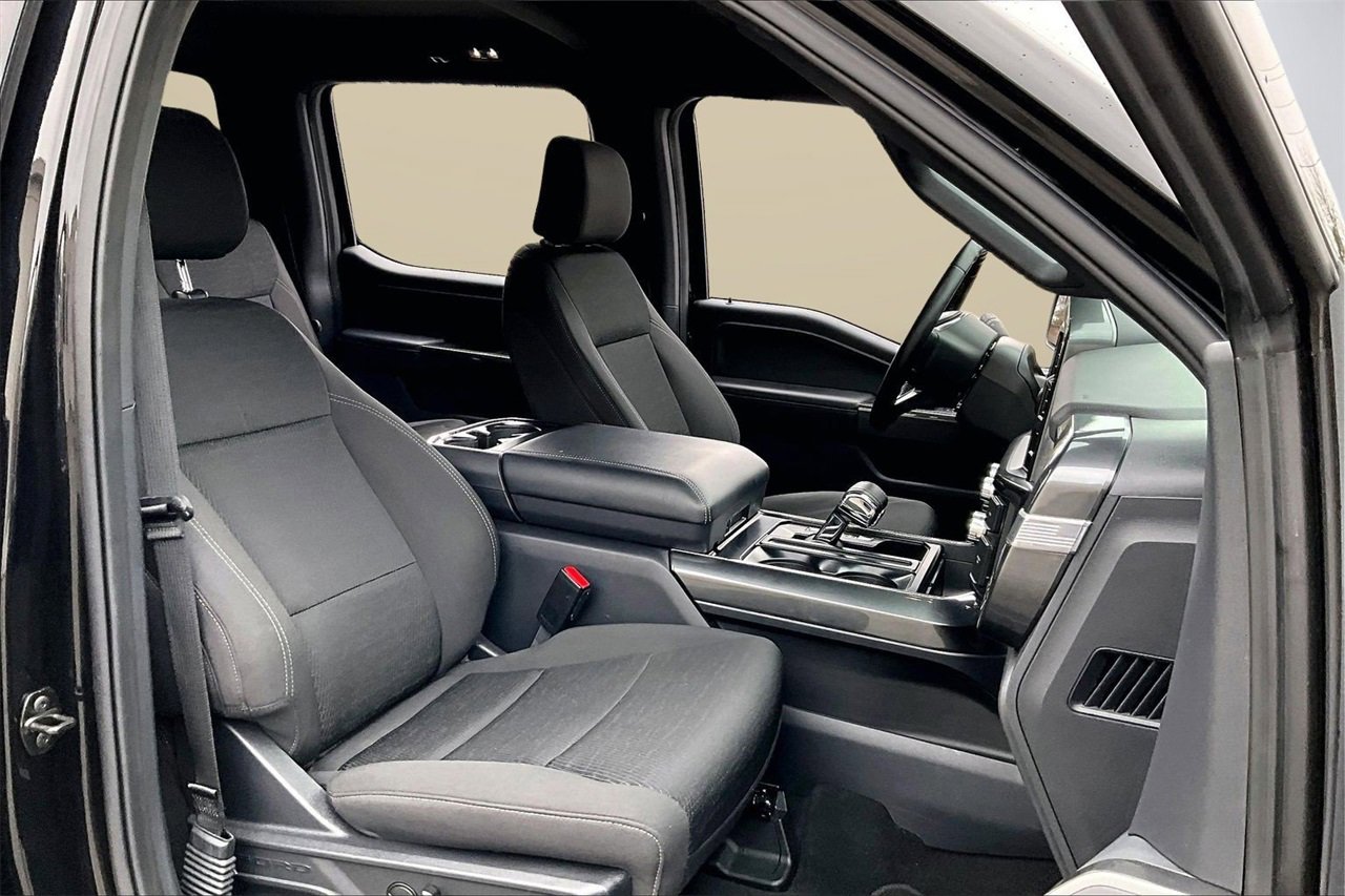 Used 2023 Ford F150 XLT w/ Equipment Group 302A High image 23