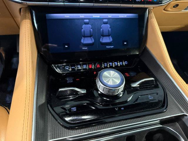 Certified 2025 Jeep Grand Wagoneer L Series III w/ Rear Seat Video Group 1 AWD/4WD image 51