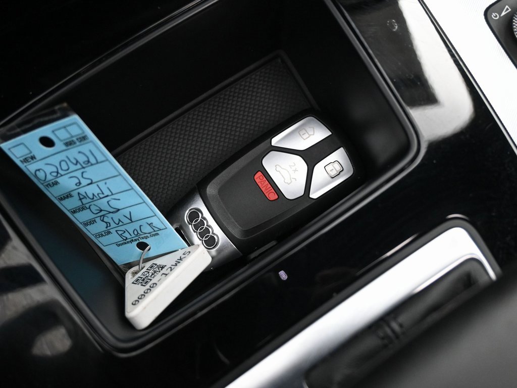 Used 2025 Audi Q5 2.0T Premium image 16