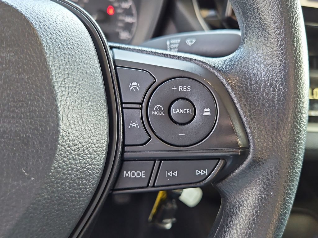 Used 2024 Toyota Corolla LE FWD image 12