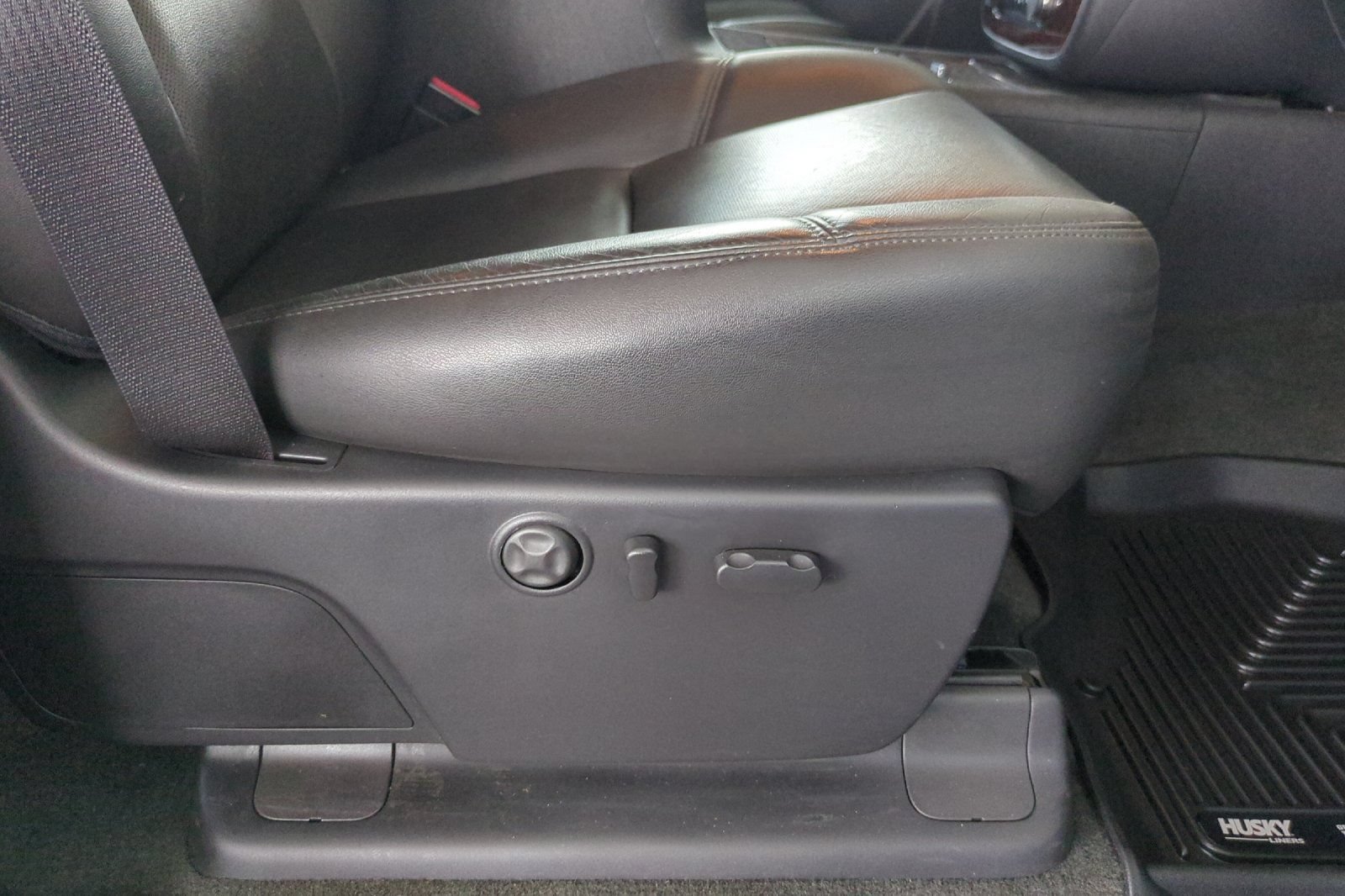 Used 2014 GMC Sierra 2500 Denali AWD/4WD image 22