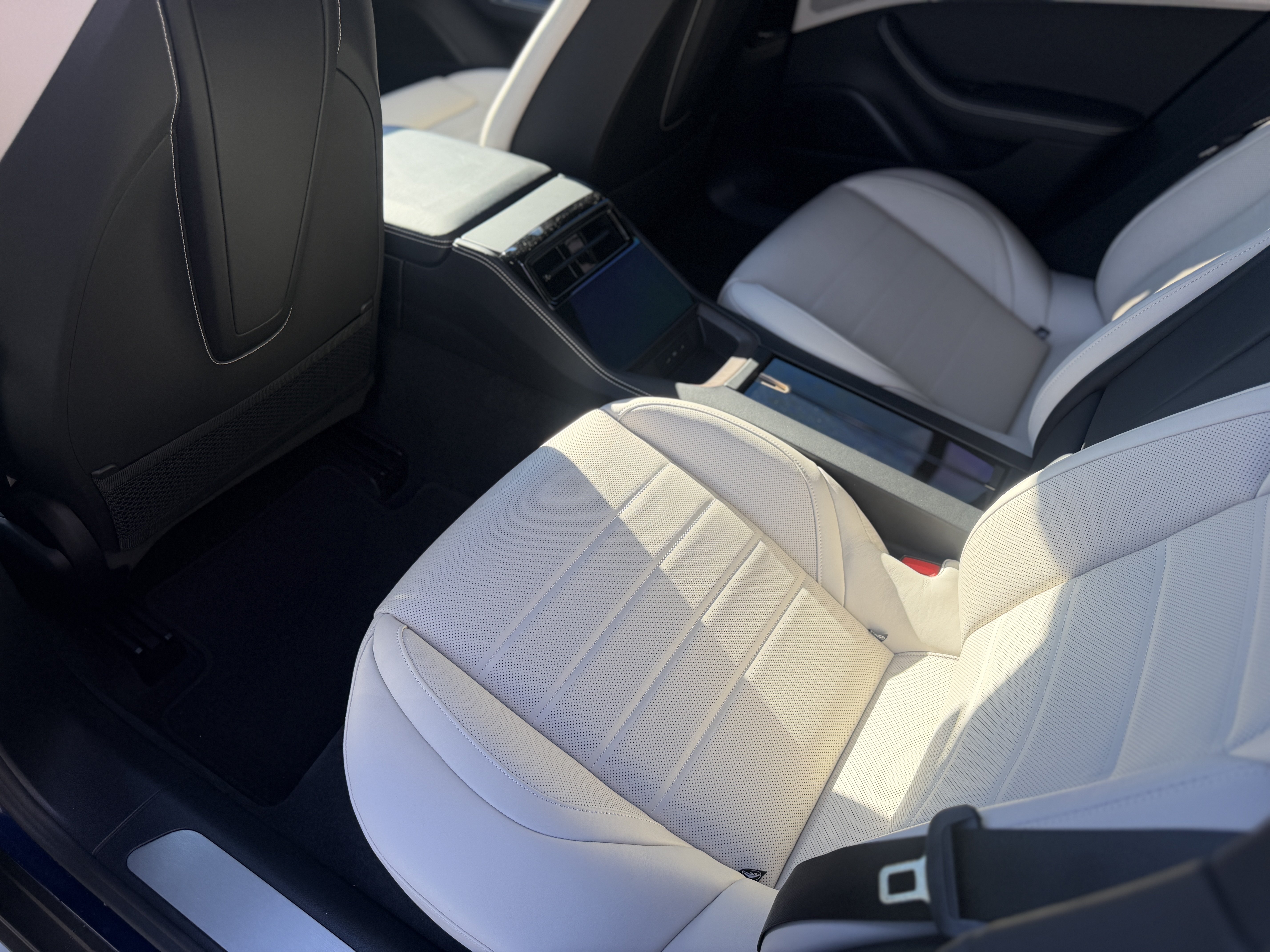 Certified 2024 Porsche Panamera RWD image 19