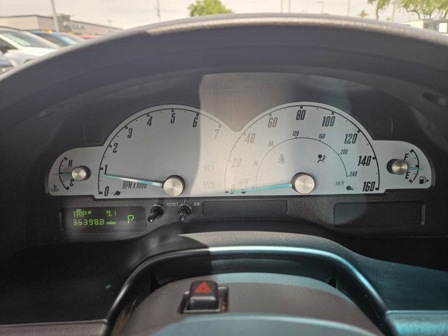 Used 2002 Ford Thunderbird RWD image 10