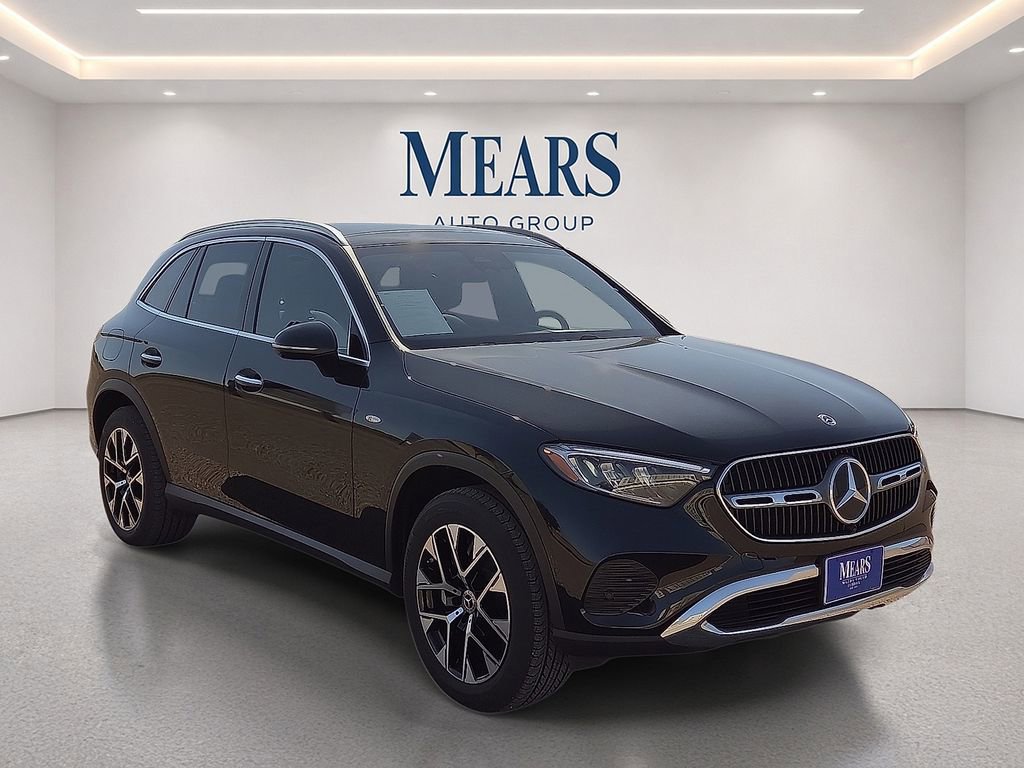 Used 2025 Mercedes-Benz GLC 350e 4MATIC image 7