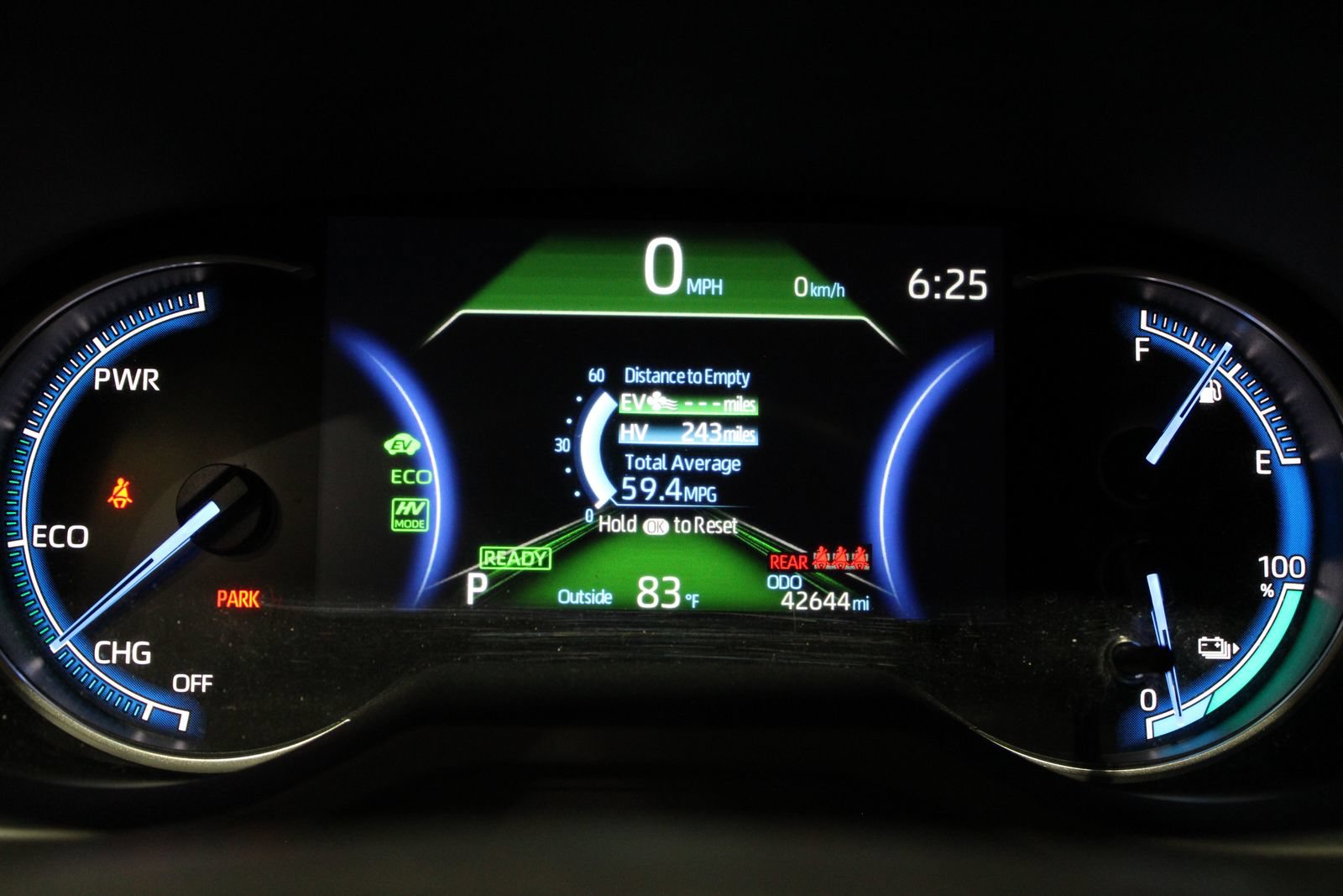 Used 2022 Toyota RAV4 SE w/ Weather & Moonroof Package AWD/4WD image 30