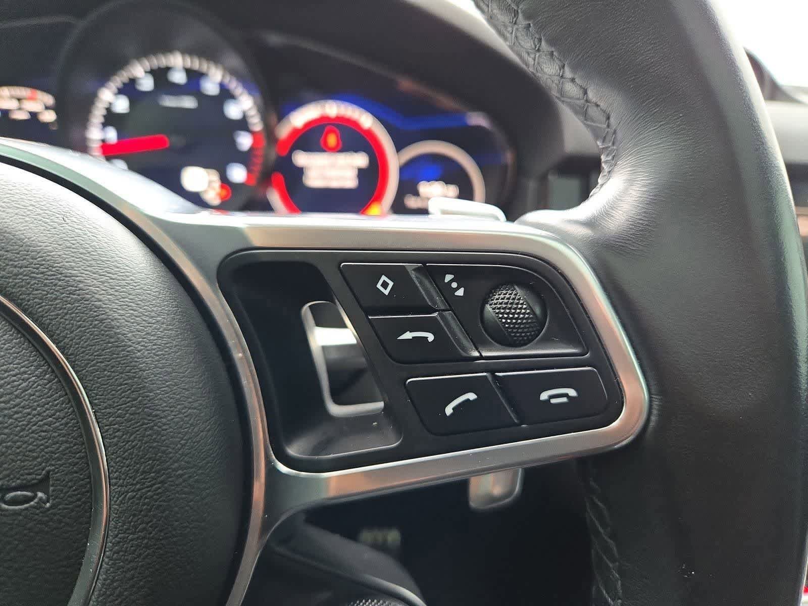 Used 2022 Porsche Cayenne S AWD/4WD image 24