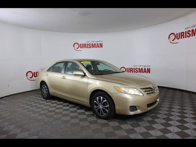Used 2011 Toyota Camry LE image 14