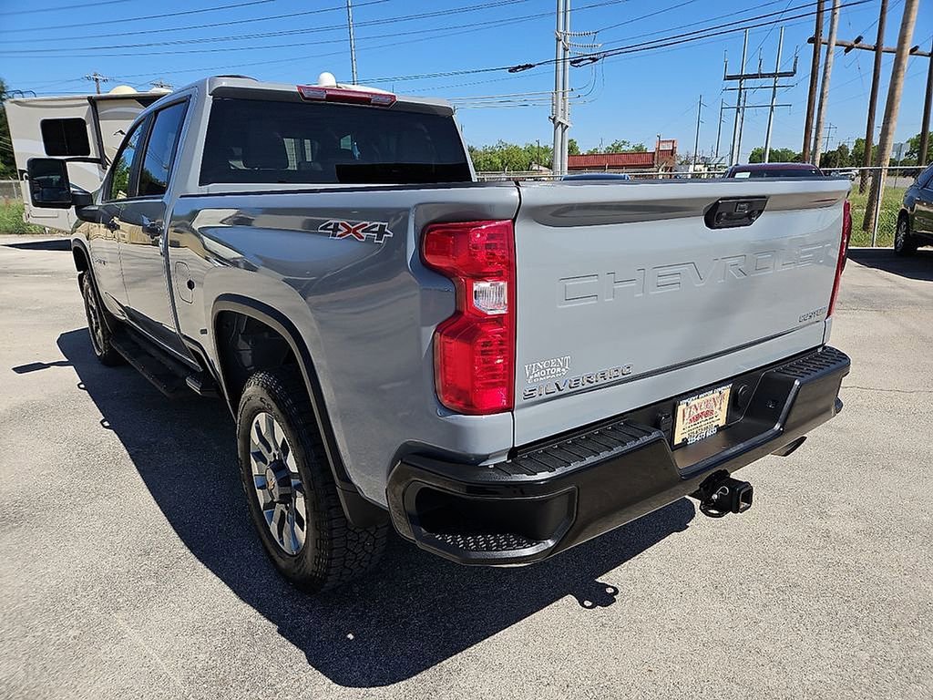 Used 2024 Chevrolet Silverado 2500 Custom w/ Custom Convenience Package AWD/4WD image 5