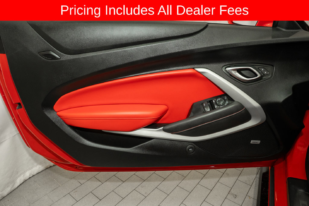 Used 2022 Chevrolet Camaro LT RWD image 13