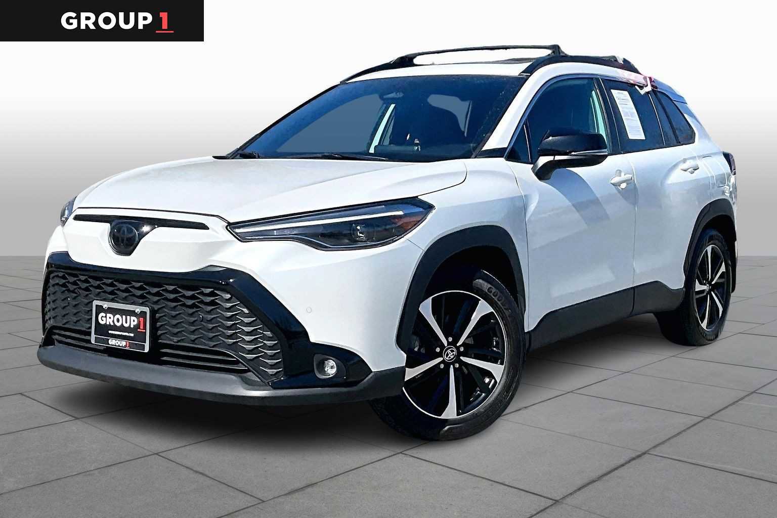 Used 2025 Toyota Corolla Cross AWD Hybrid w/ Convenience Package