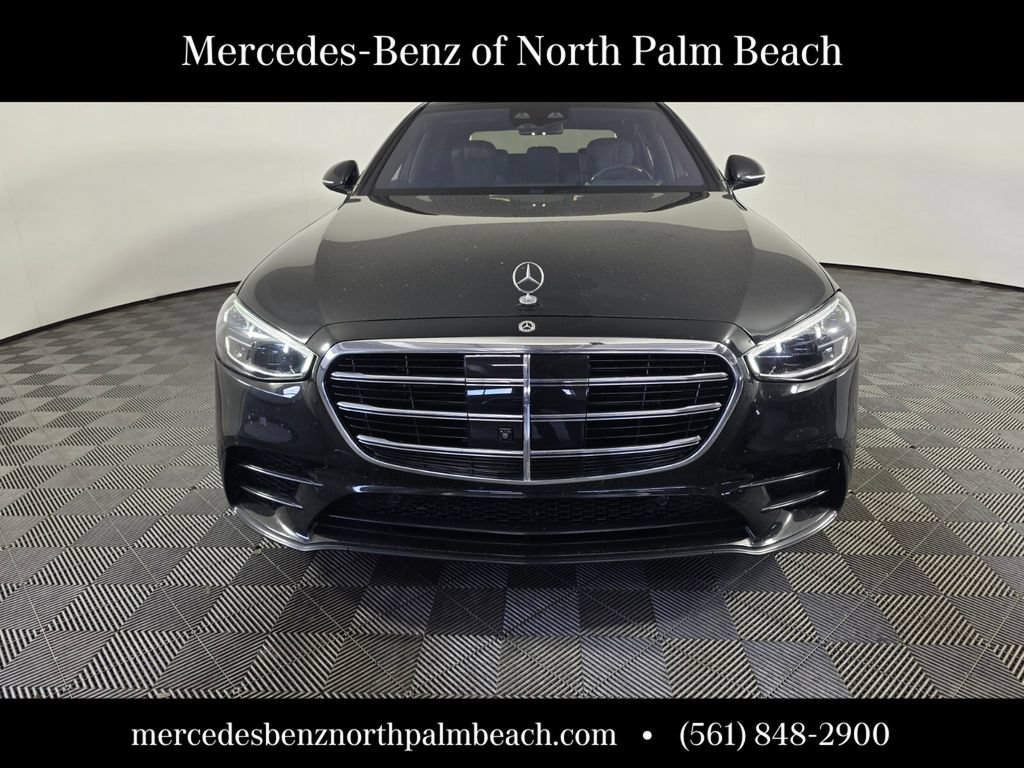 Certified 2022 Mercedes-Benz S 500 4MATIC image 2