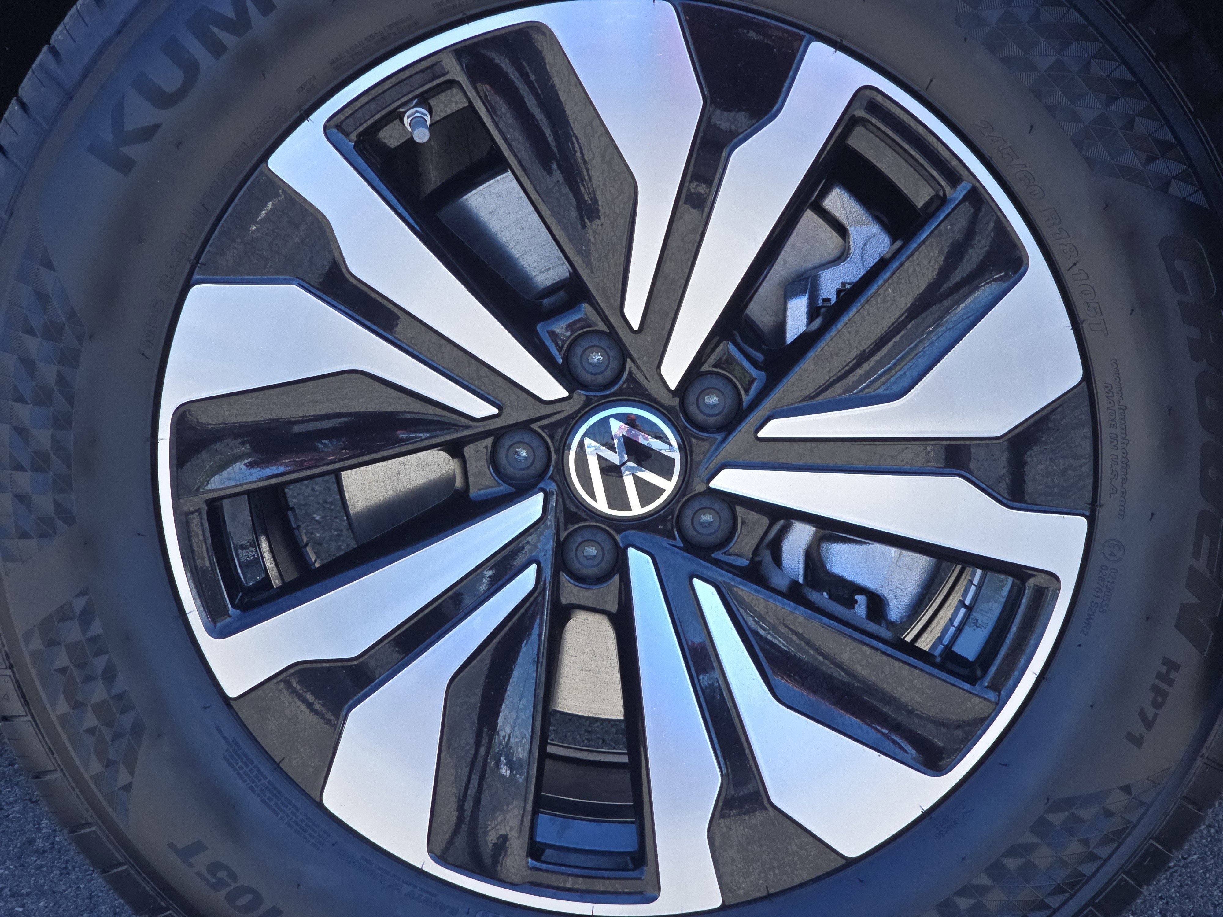 New 2026 Volkswagen Atlas SE AWD/4WD image 15