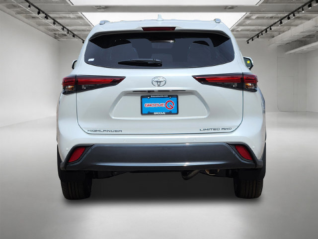 New 2026 Toyota Highlander Limited AWD/4WD image 4