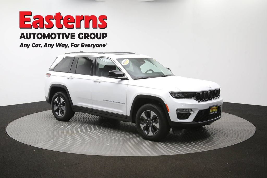 Used 2023 Jeep Grand Cherokee 4WD 4xe image 55