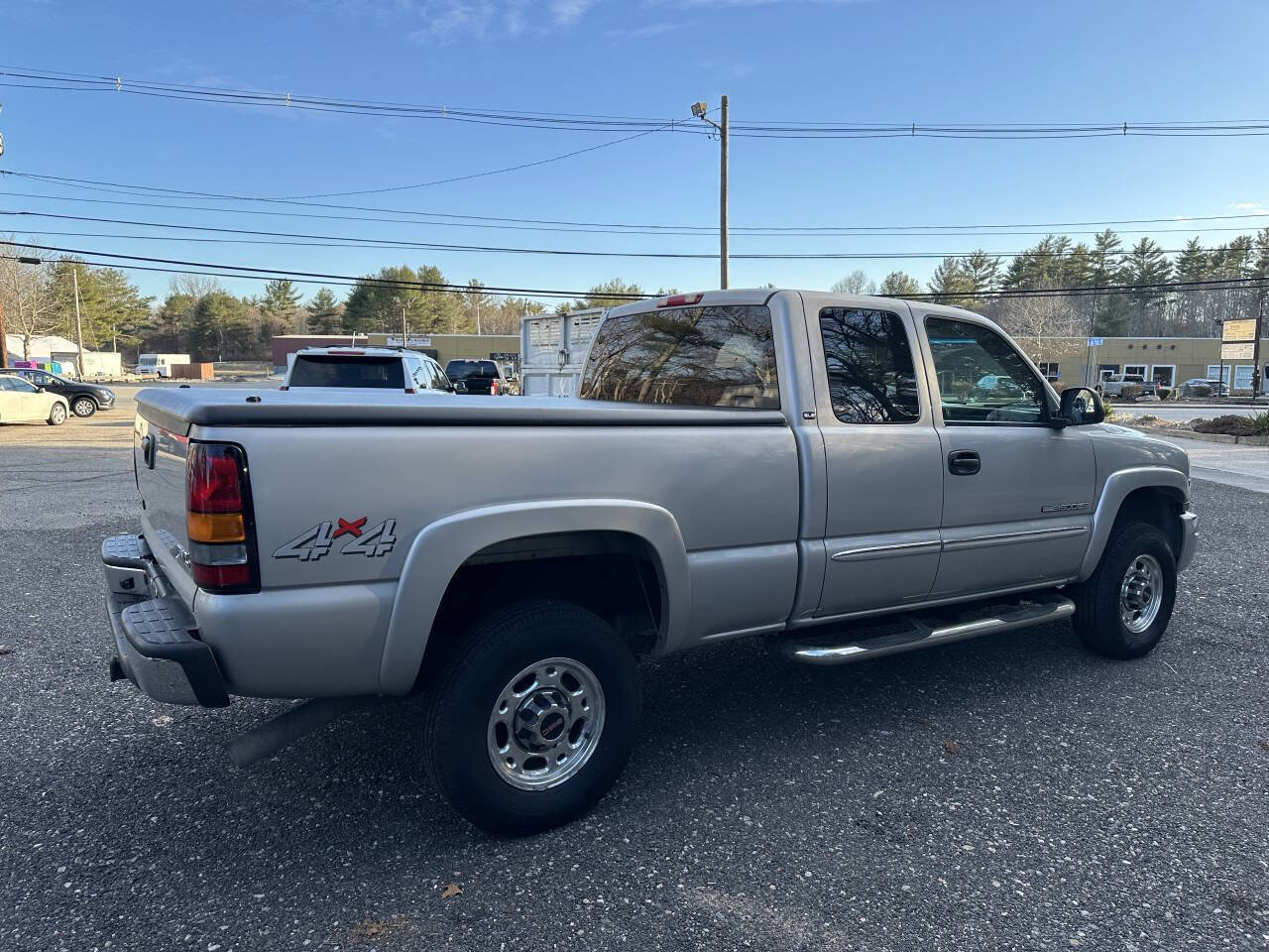Used 2007 GMC Sierra 2500 SLE w/ Snow Plow Prep Package image 25