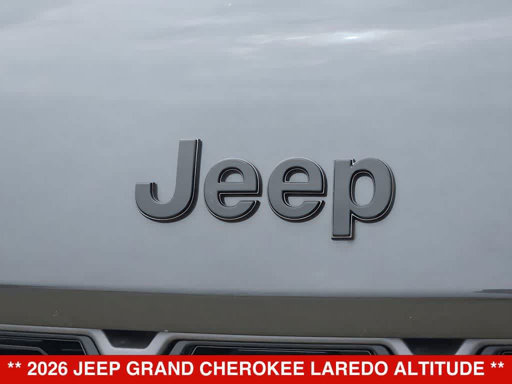 New 2026 Jeep Grand Cherokee Altitude AWD/4WD image 13