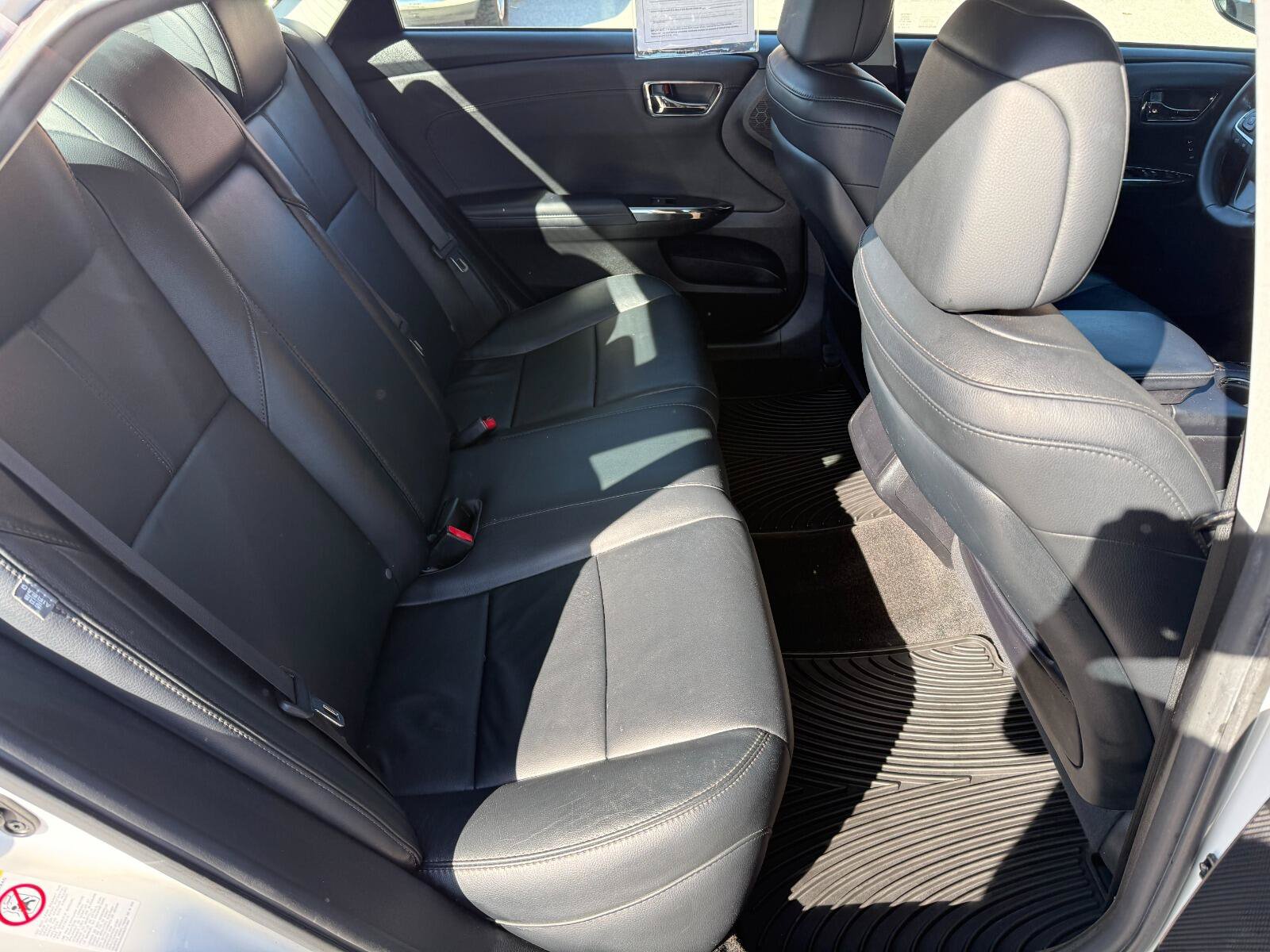 Used 2013 Toyota Avalon XLE Touring FWD image 16