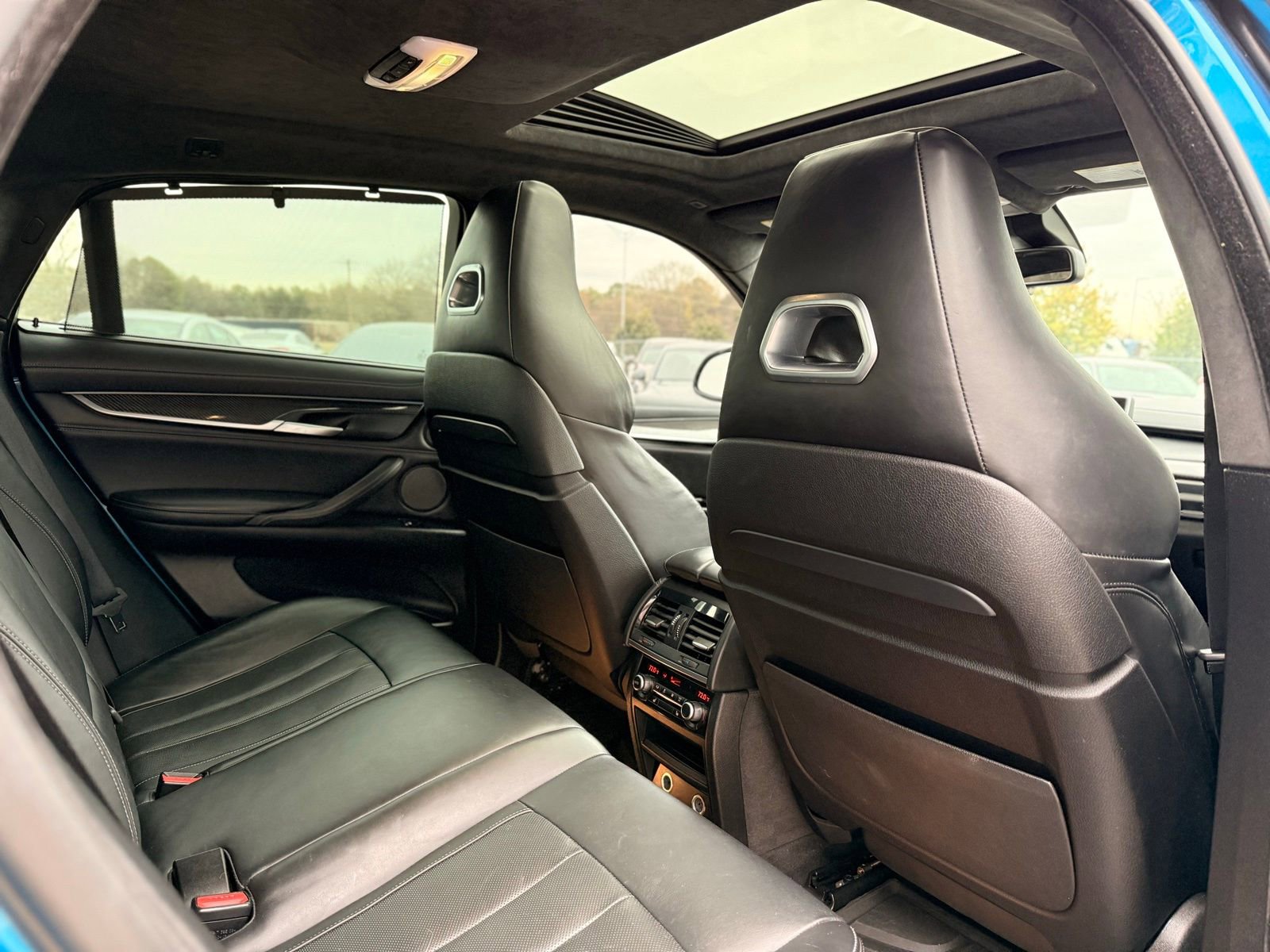Used 2016 BMW X6 M image 26