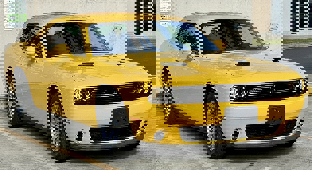 Used 2017 Dodge Challenger SXT