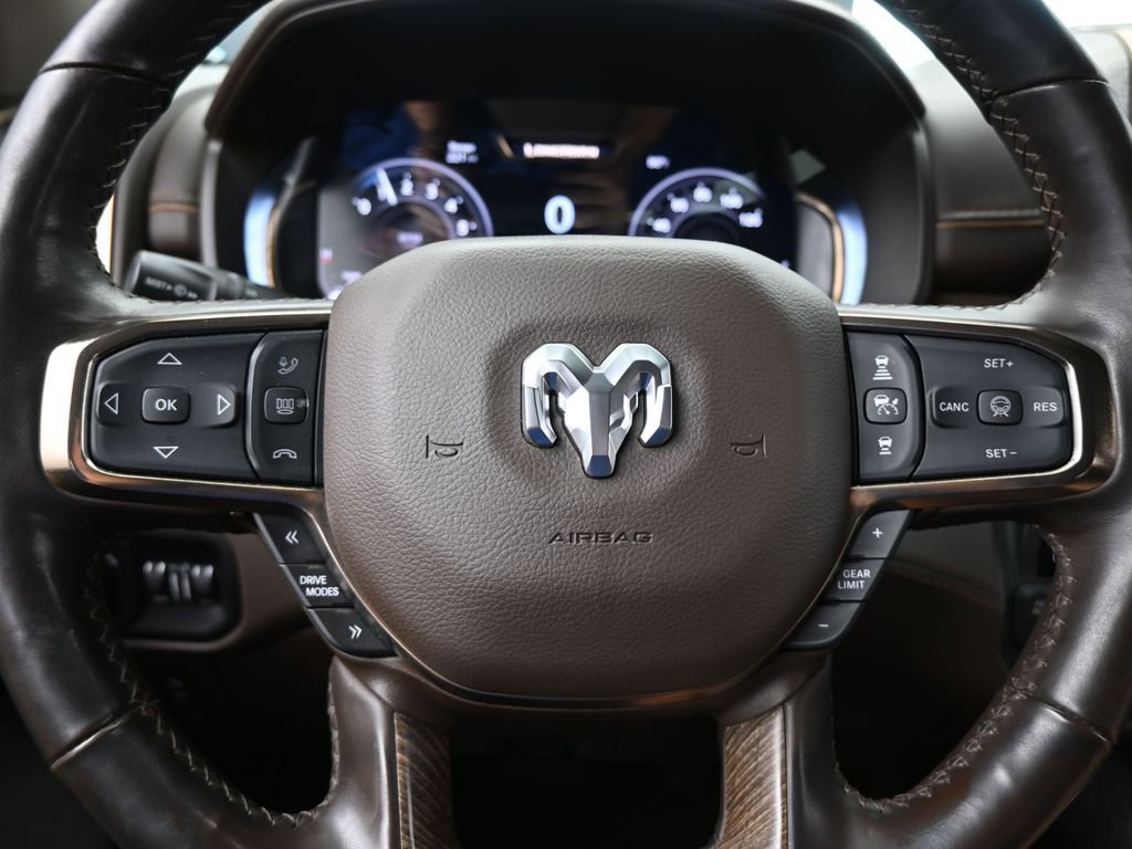 Used 2025 RAM 1500 Limited image 29