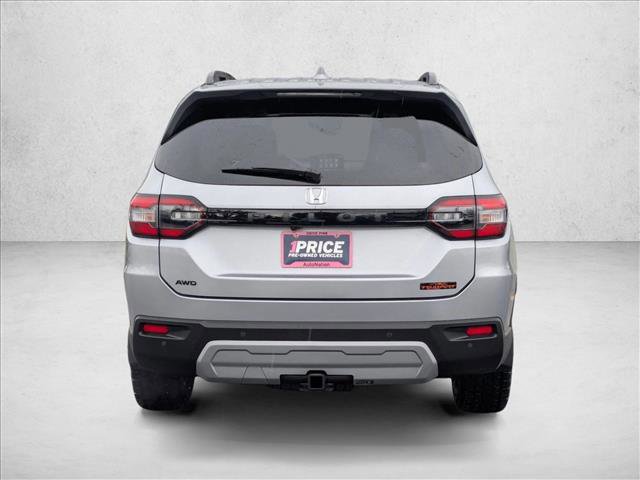 Used 2023 Honda Pilot TrailSport image 7