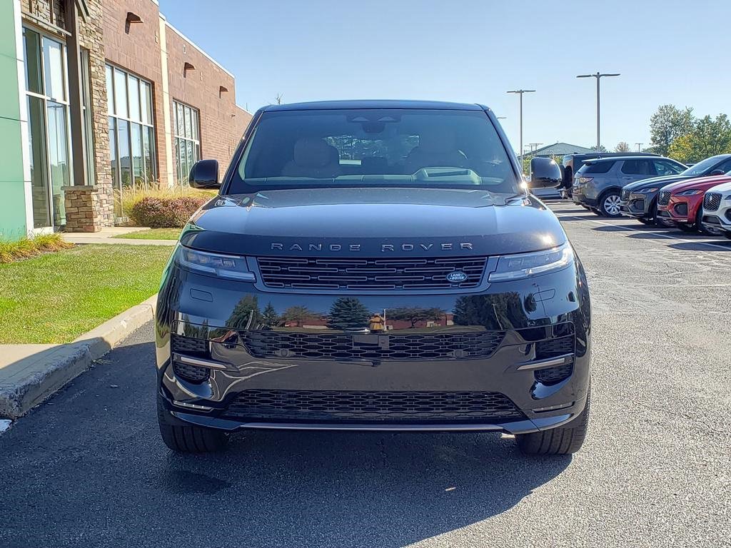 New 2025 Land Rover Range Rover Sport Dynamic SE image 2