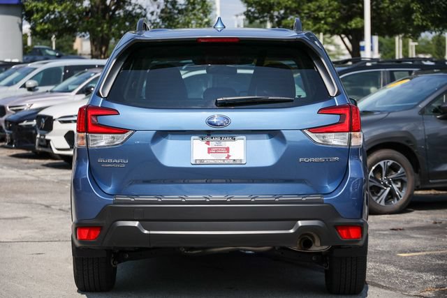 Certified 2023 Subaru Forester Premium AWD/4WD image 37