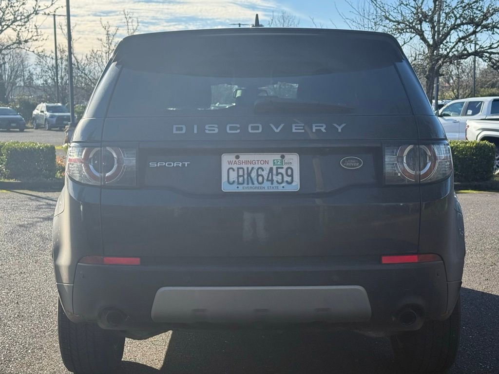 Used 2016 Land Rover Discovery Sport HSE image 4