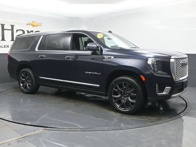 Used 2023 GMC Yukon XL Denali w/ Denali Reserve Package AWD/4WD image 6