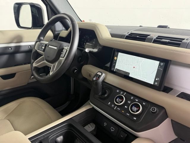 Used 2024 Land Rover Defender 110 S AWD/4WD image 29