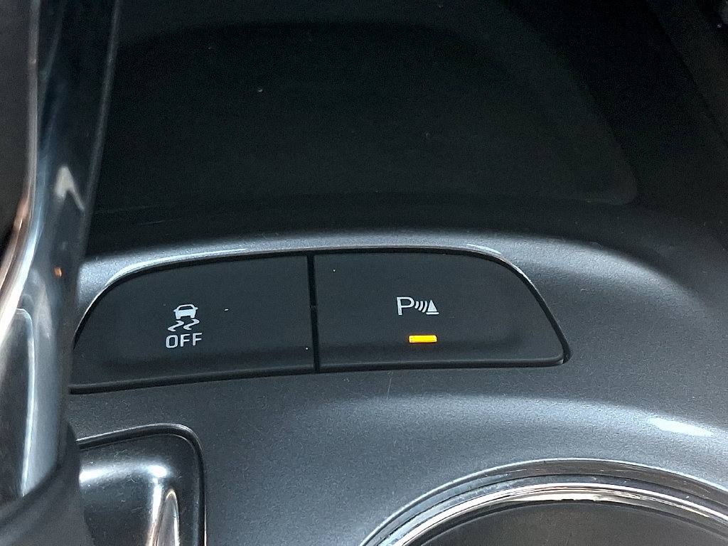 Used 2025 Chevrolet Malibu LT FWD image 23