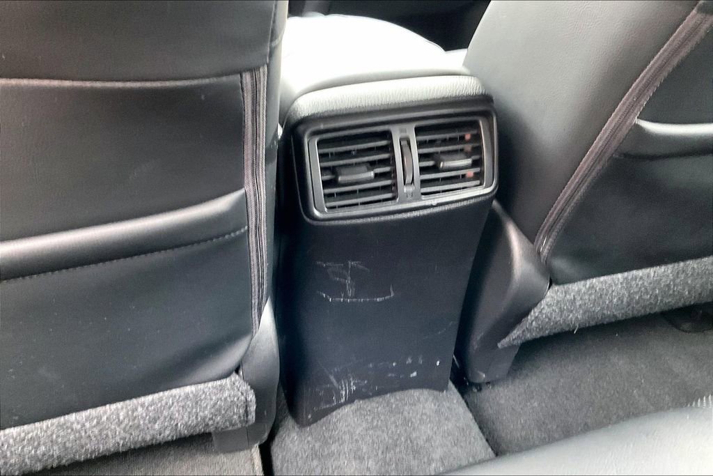 Used 2022 Nissan Rogue Sport SL image 30