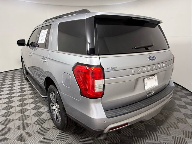 Used 2022 Ford Expedition XLT image 4