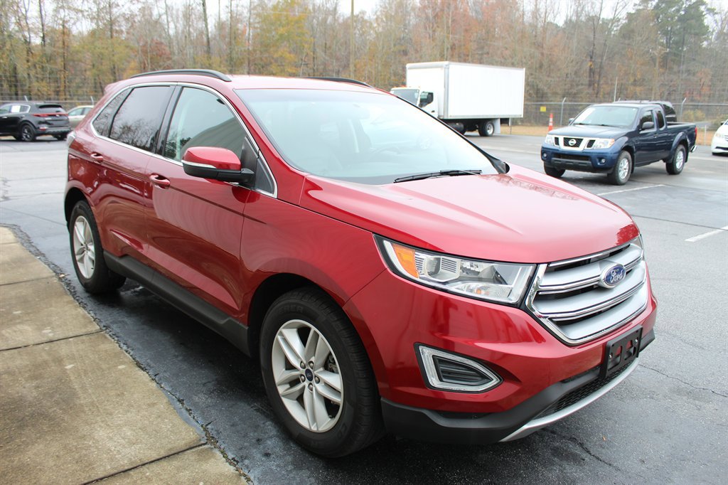 Used 2018 Ford Edge SEL w/ Equipment Group 201A image 2