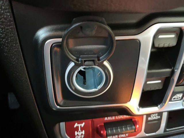 Used 2024 Jeep Wrangler Willys 4xe image 27