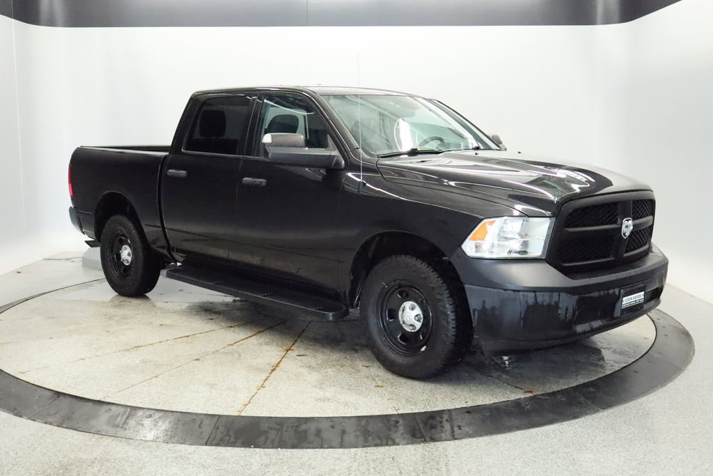 Certified 2016 RAM 1500 4x4 Crew Cab image 10