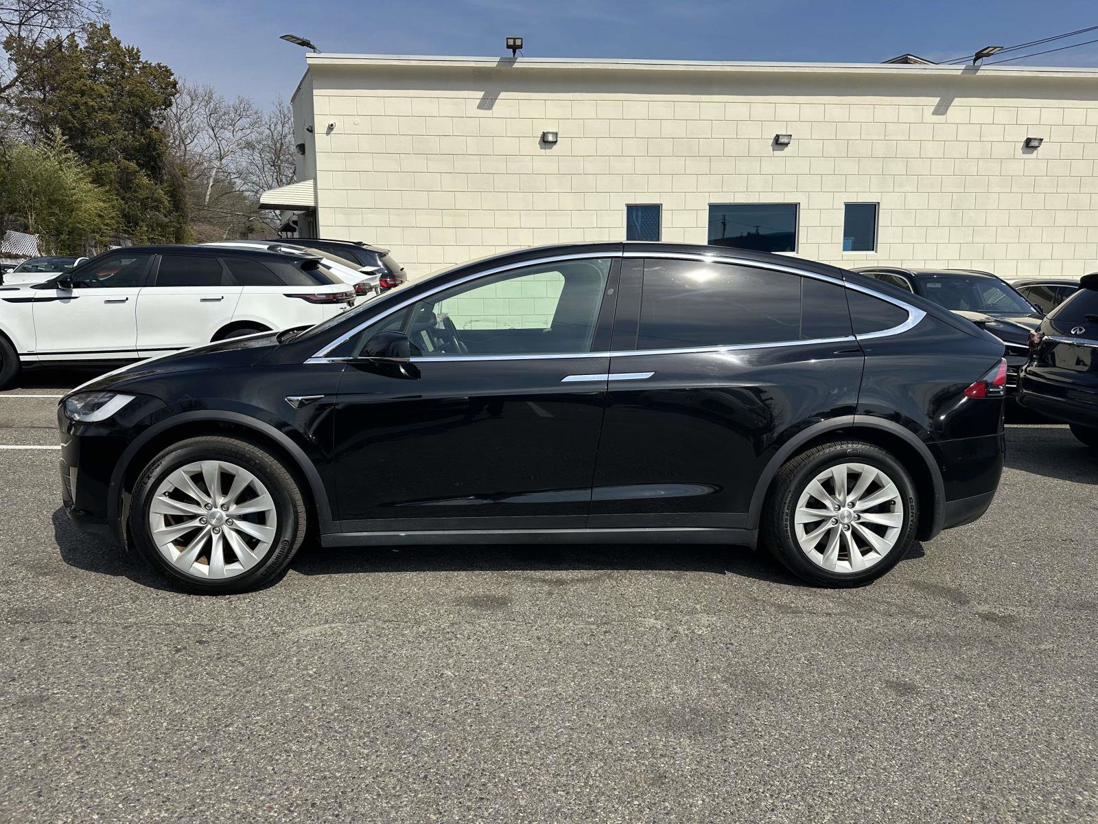 Used 2020 Tesla Model X Long Range image 6