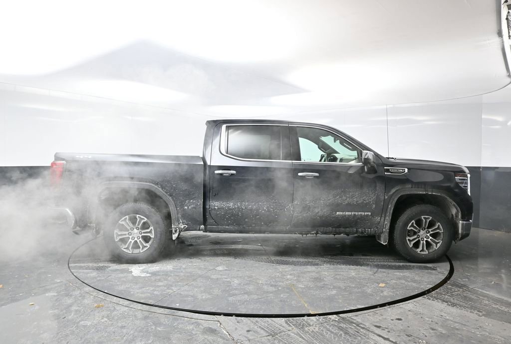 Used 2024 GMC Sierra 1500 SLT image 4